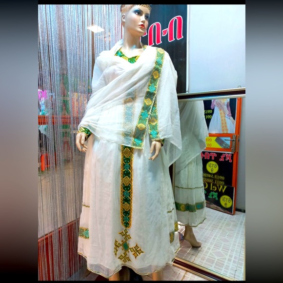 Ethiopian, eritrean traditional woman’s dress - Picture 2 of 5